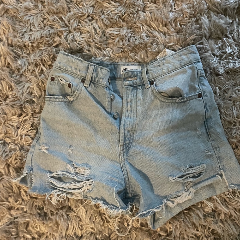 Zara high rise shorts